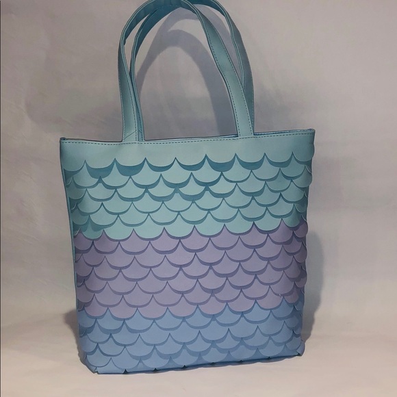 Cat & Jack Handbags - Cat & Jack scalloped girls tote bag